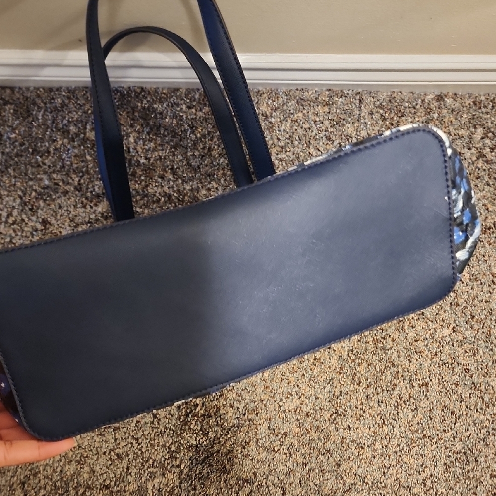 Calvin KLEIN Stylish Blue Patterned Tote Bag - Picture 4 of 9